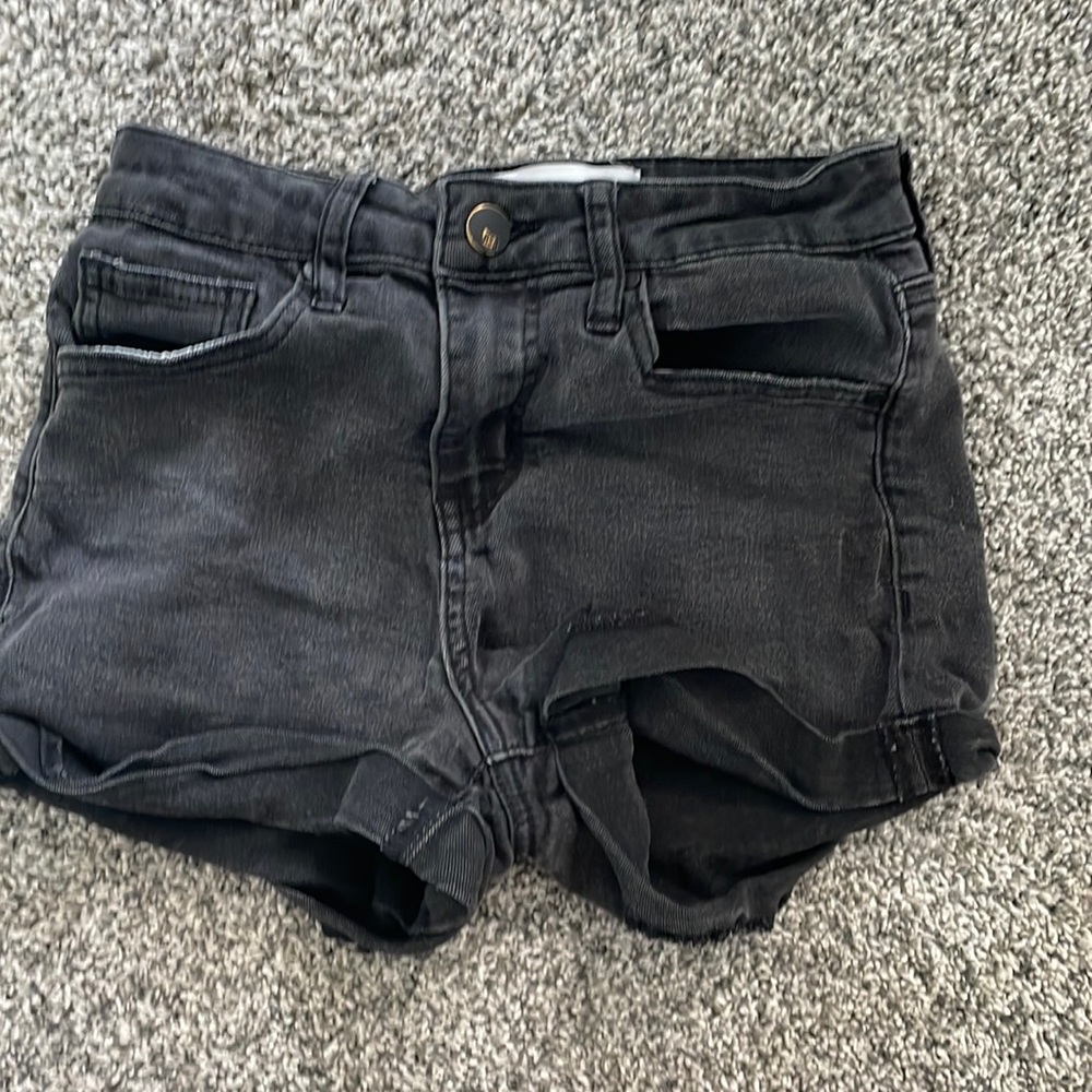 RSQ black short Jean shorts size 0